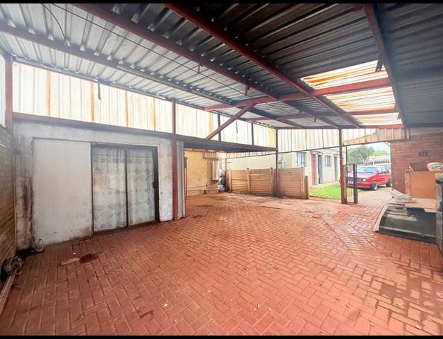 8 BEDROOM HOUSE FOR SALE IN VANDERBIJLPARK CW 1